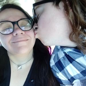 Meet your Posher, Tomi